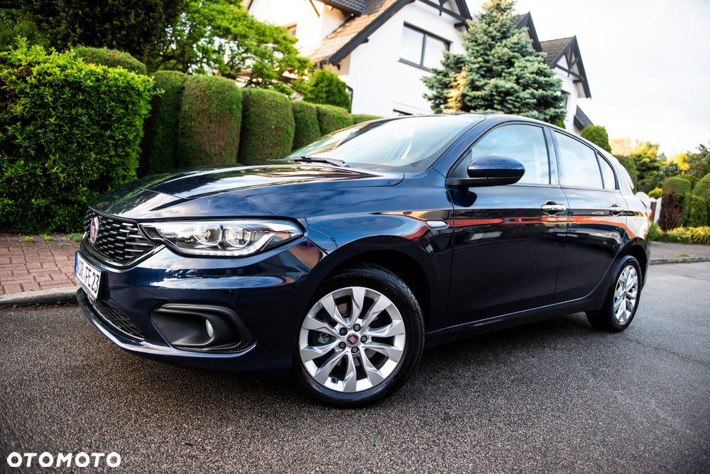 Fiat Tipo 1.4 T-Jet Business Line - 1