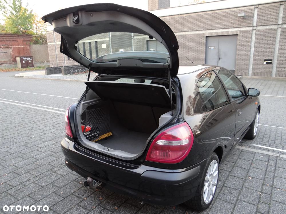 Nissan Almera - 13