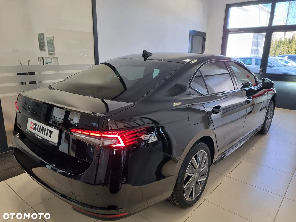 Skoda Superb 2.0 TSI 4x4 Sportline DSG - 5