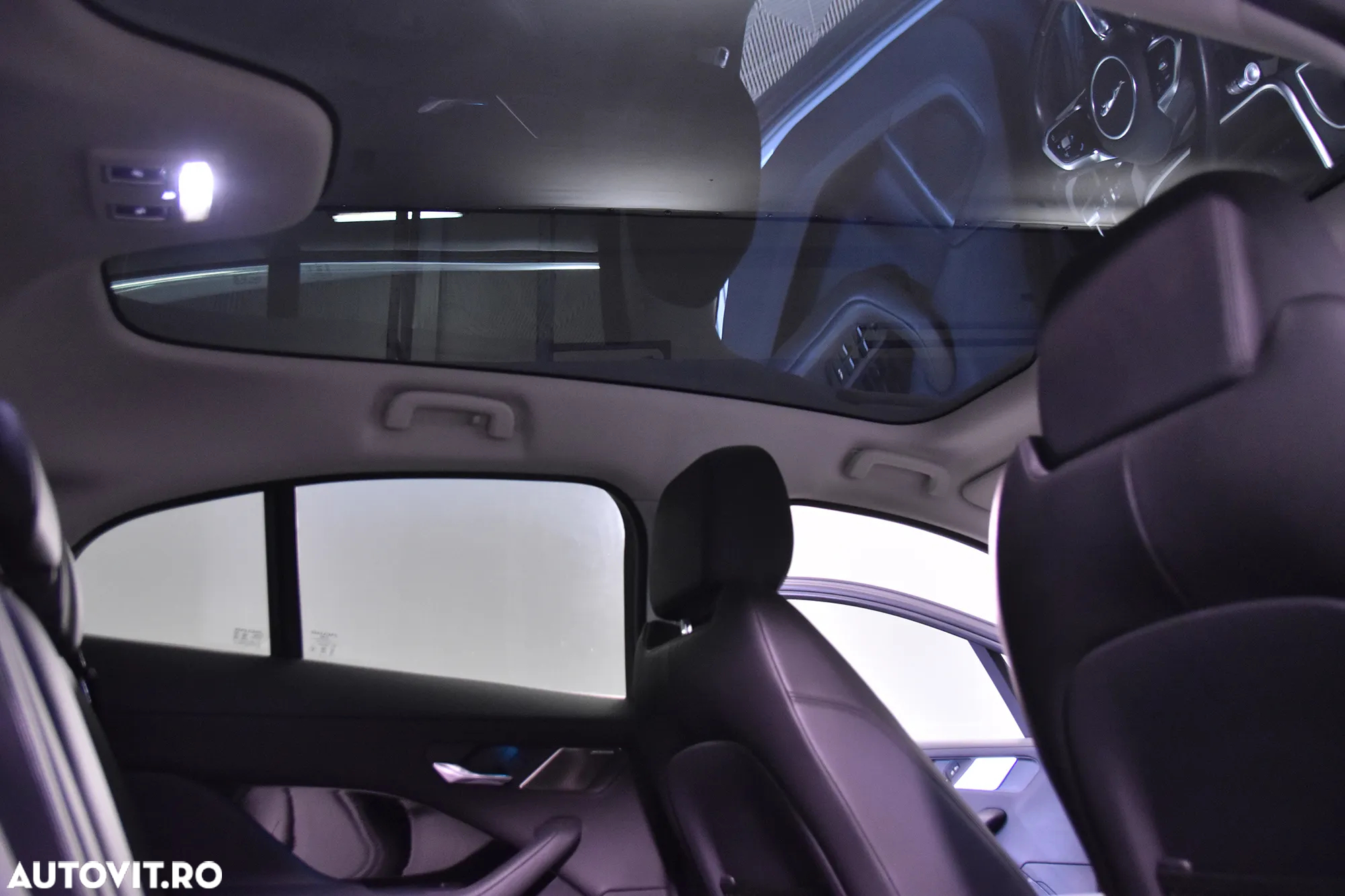Jaguar I-Pace - 21