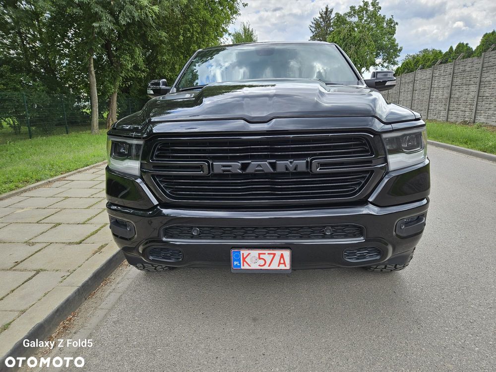 Dodge RAM 5.7 4x4 - 3