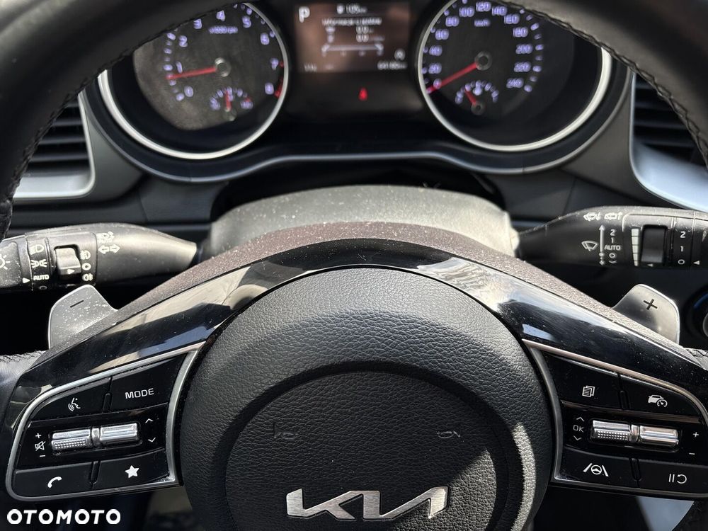 Kia XCeed 1.5 T-GDI Prestige Line DCT - 36