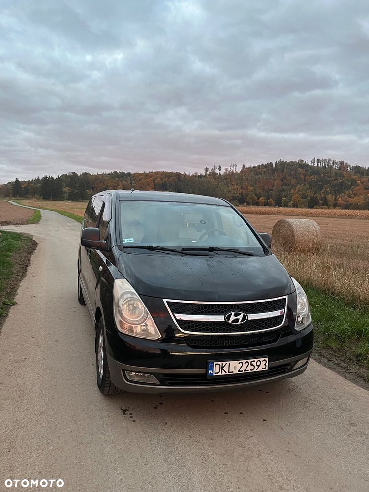 Hyundai H-1 Starex - 8
