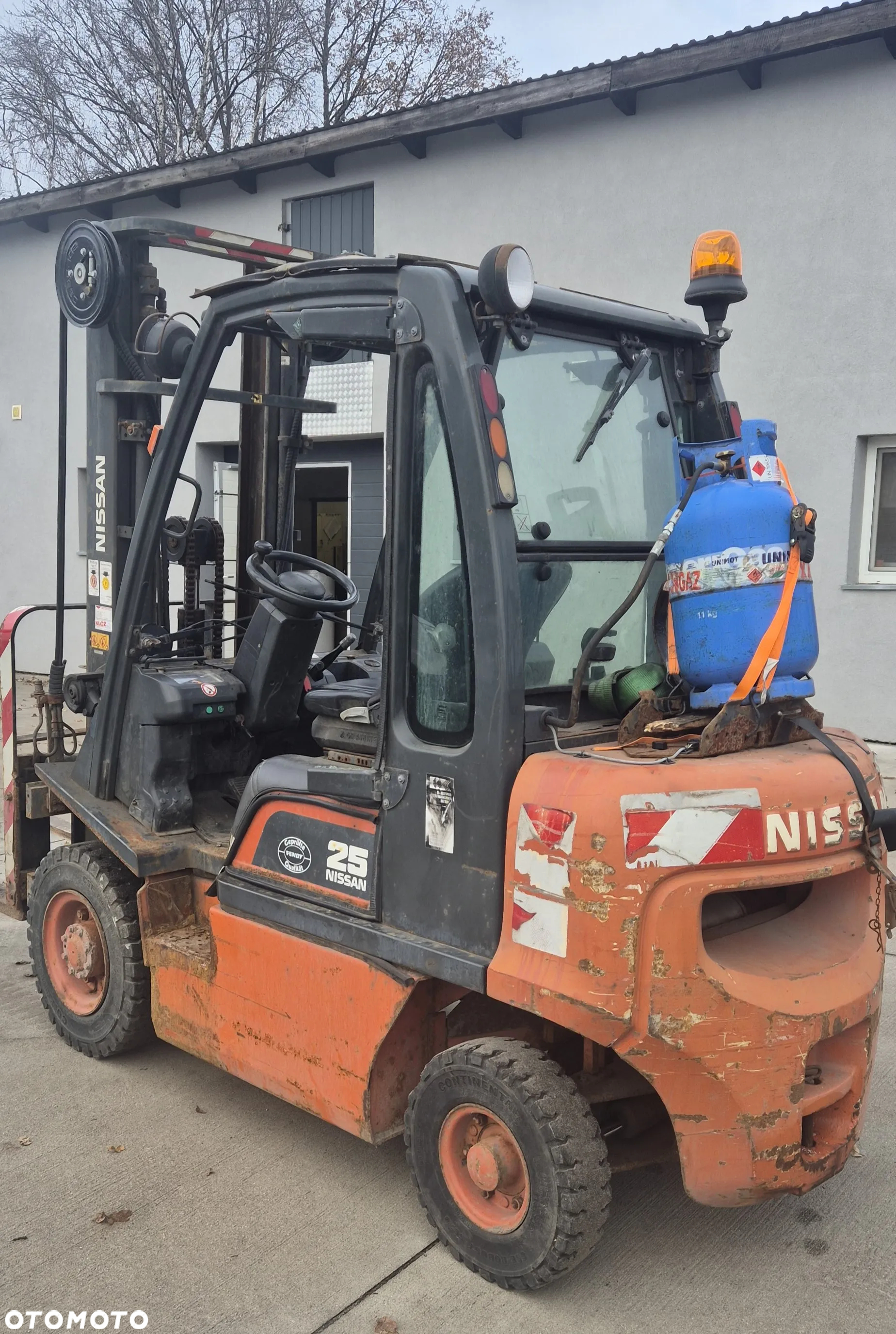 Nissan UD02A25PQ - 4