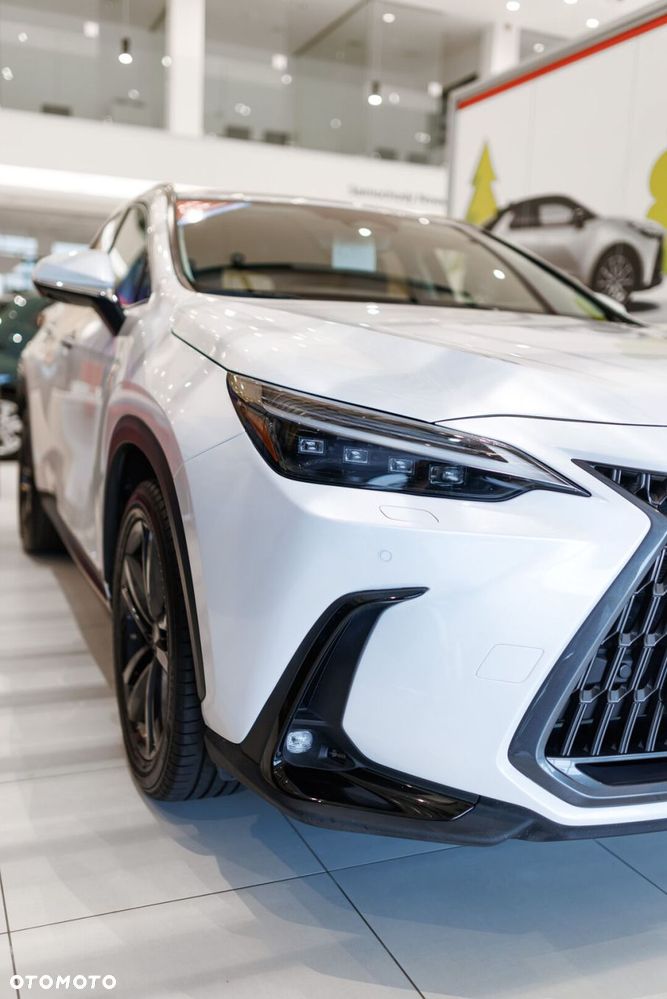 Lexus NX 350h Prestige AWD - 11
