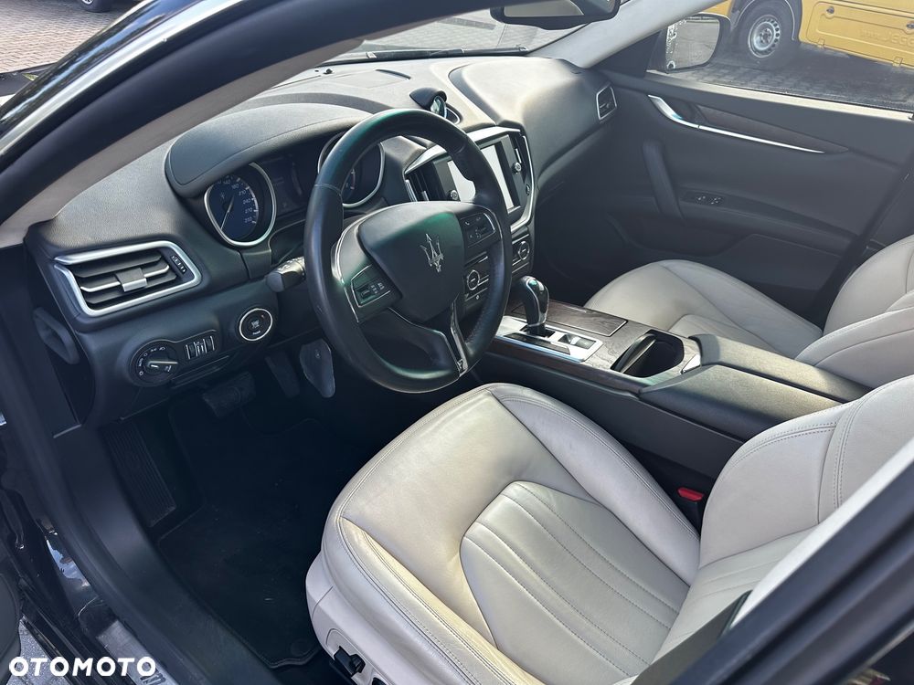 Maserati Ghibli S Q4 - 11