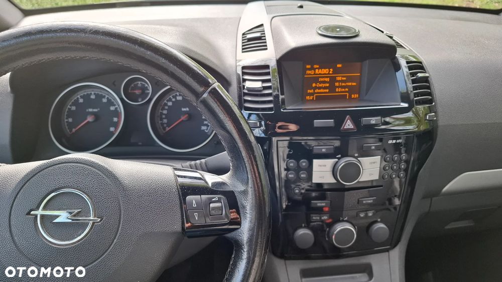 Opel Zafira 1.8 - 11