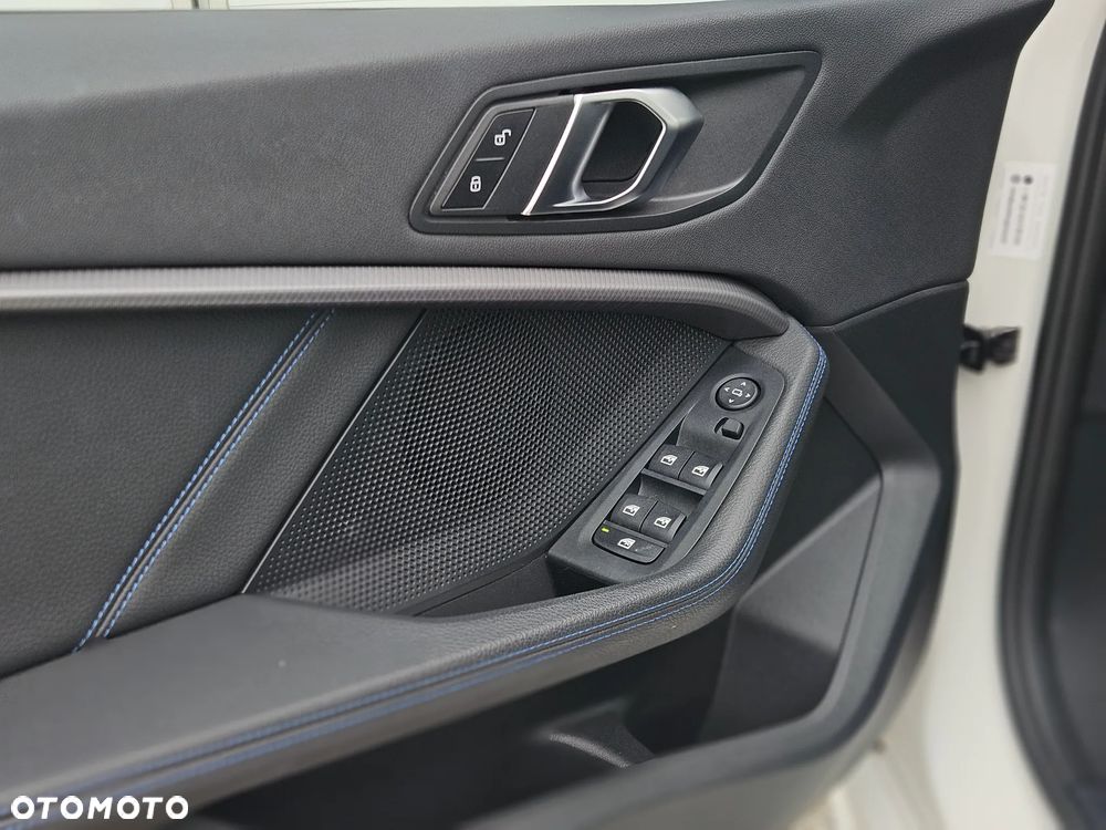 BMW Seria 1 - 40