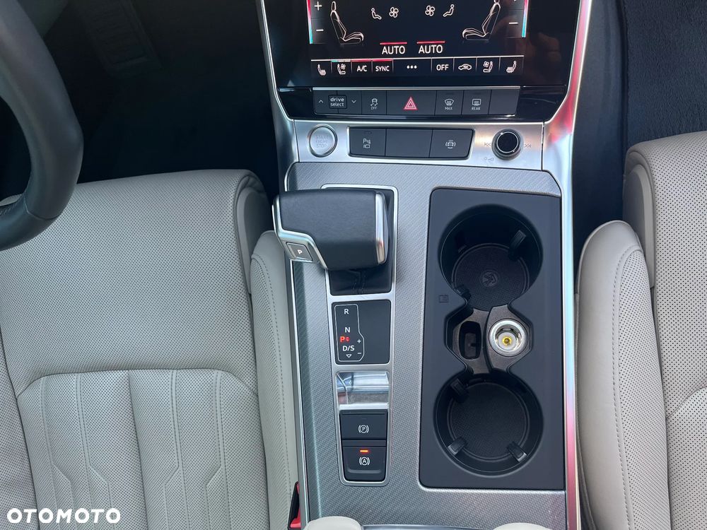 Audi A6 Avant 50 TDI quattro tiptronic sport - 26