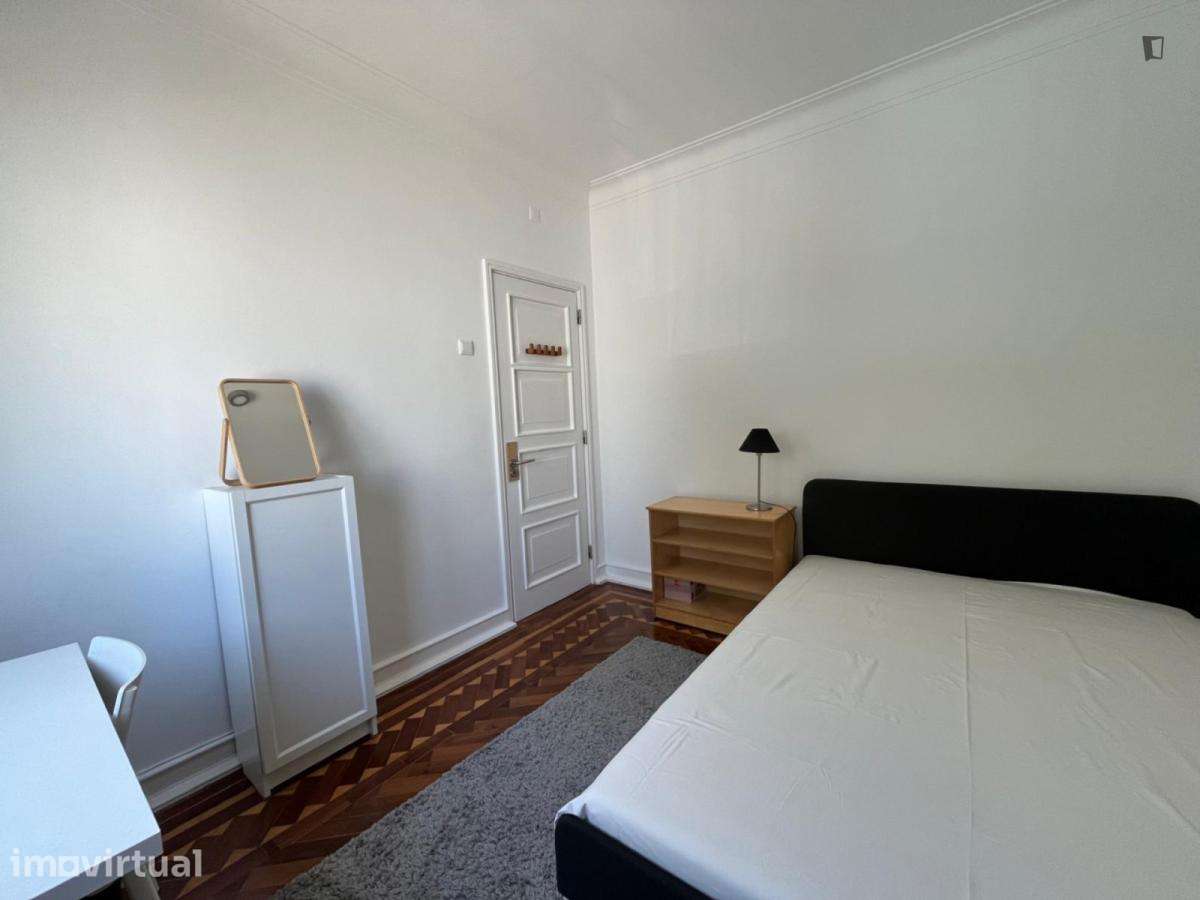 Quarto - localizado em Carcavelos Lisbon - Grande imagem: 4/18