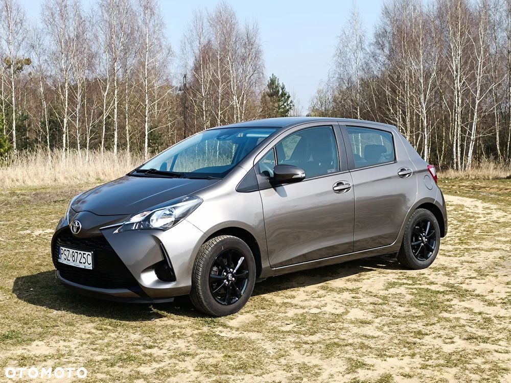 Toyota Yaris - 5