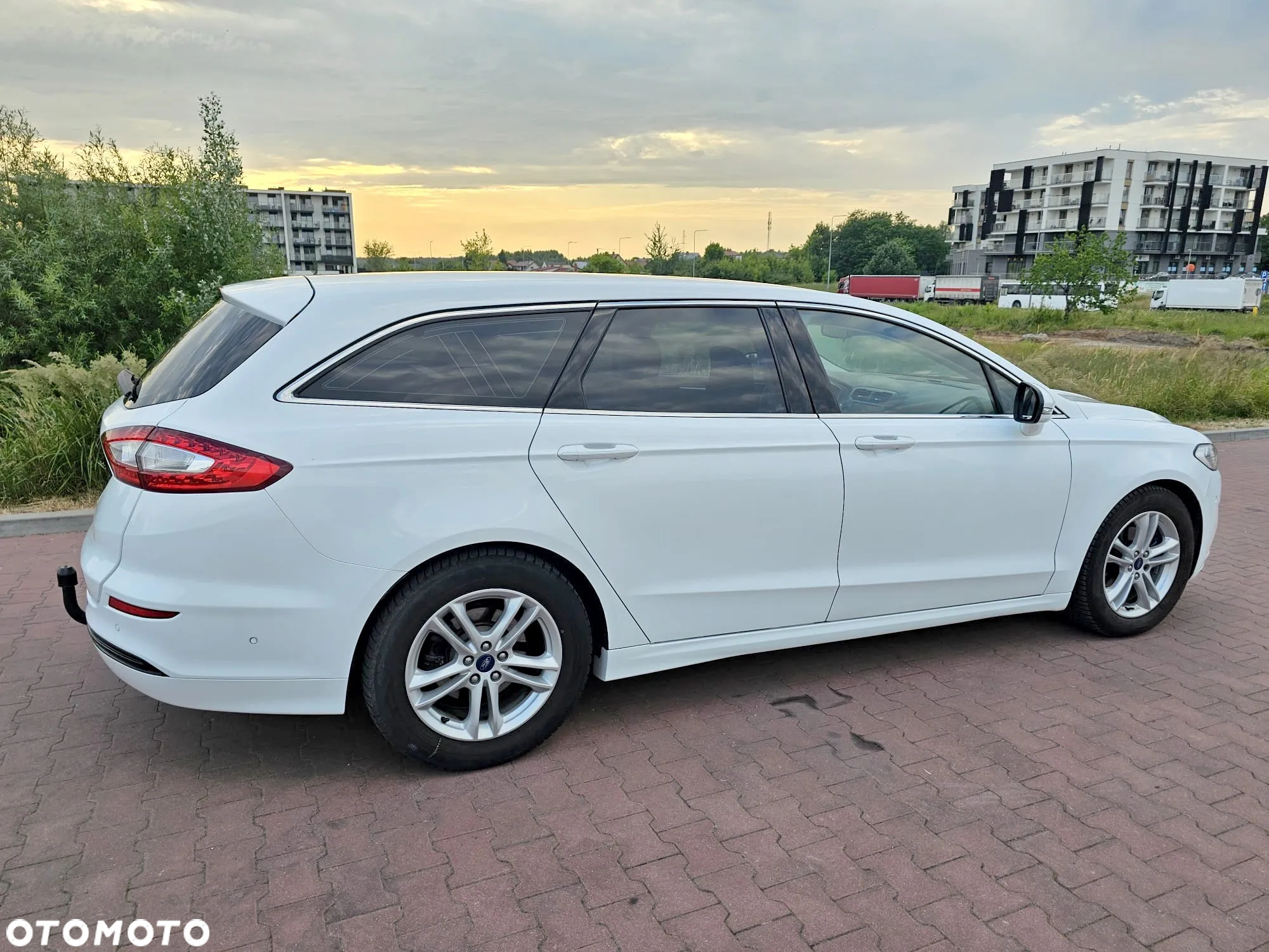 Ford Mondeo 2.0 TDCi Titanium - 10