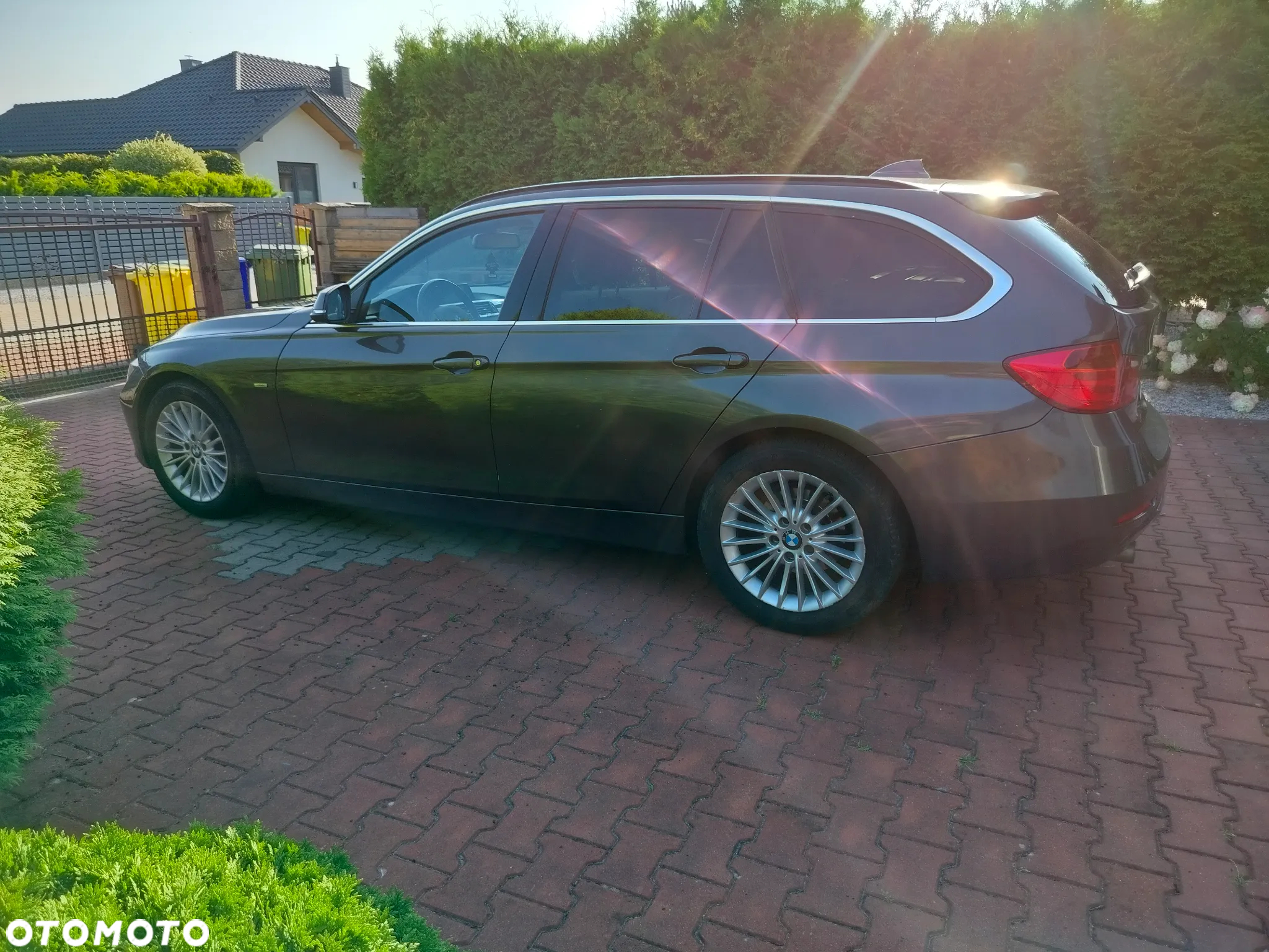 BMW Seria 3 318d Luxury Line - 4