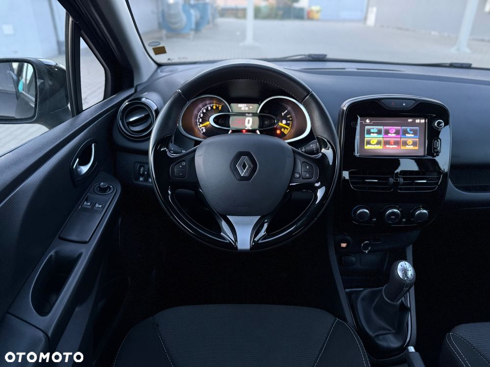 Renault Clio - 14