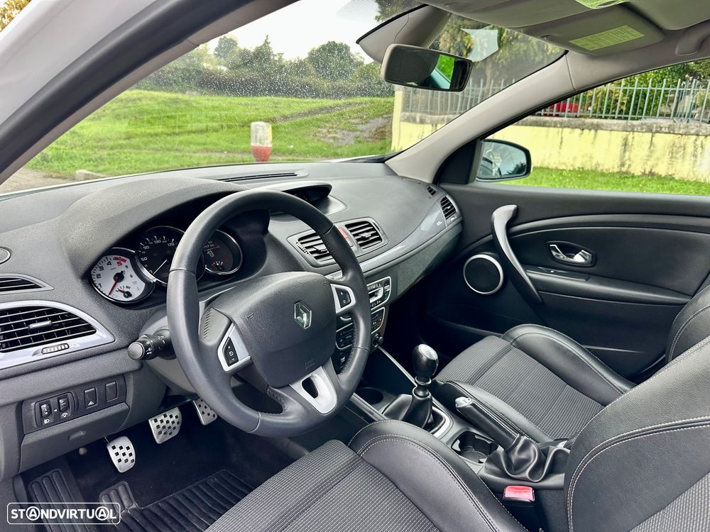 Renault Mégane 1.5 dCi GT Line - 22