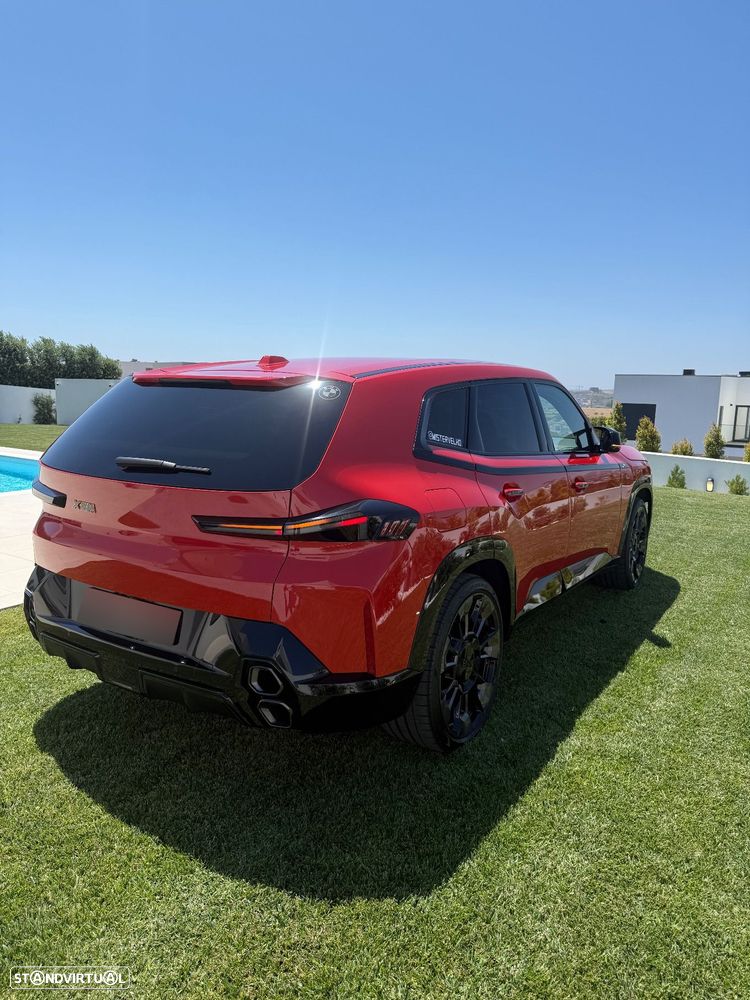 BMW XM Label Red - 3