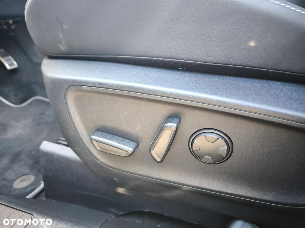 Ford Kuga 2.5P PHEV FWD Titanium - 8