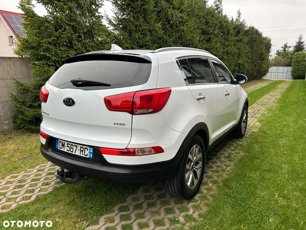 Kia Sportage 2.0 CRDI 4WD Dream-Team Edition - 33