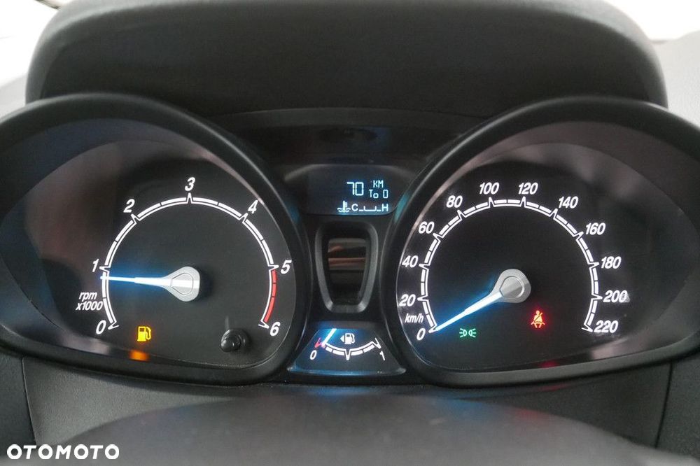 Ford Transit Courier 1.5 TDCI Limited SalonPL VAT23% Właścicielem pojazdu jest Ayvens Financial Services Polska - 9