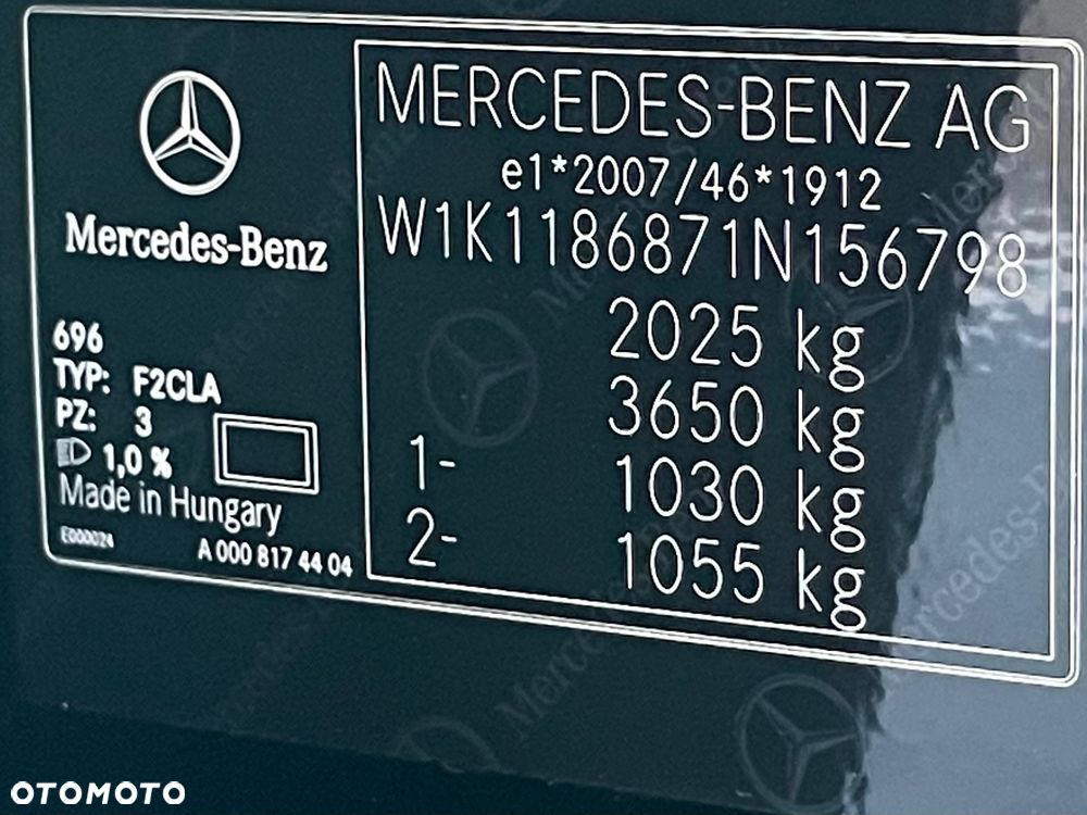 Mercedes-Benz CLA 200 Shooting Brake 7G-DCT AMG Line - 38