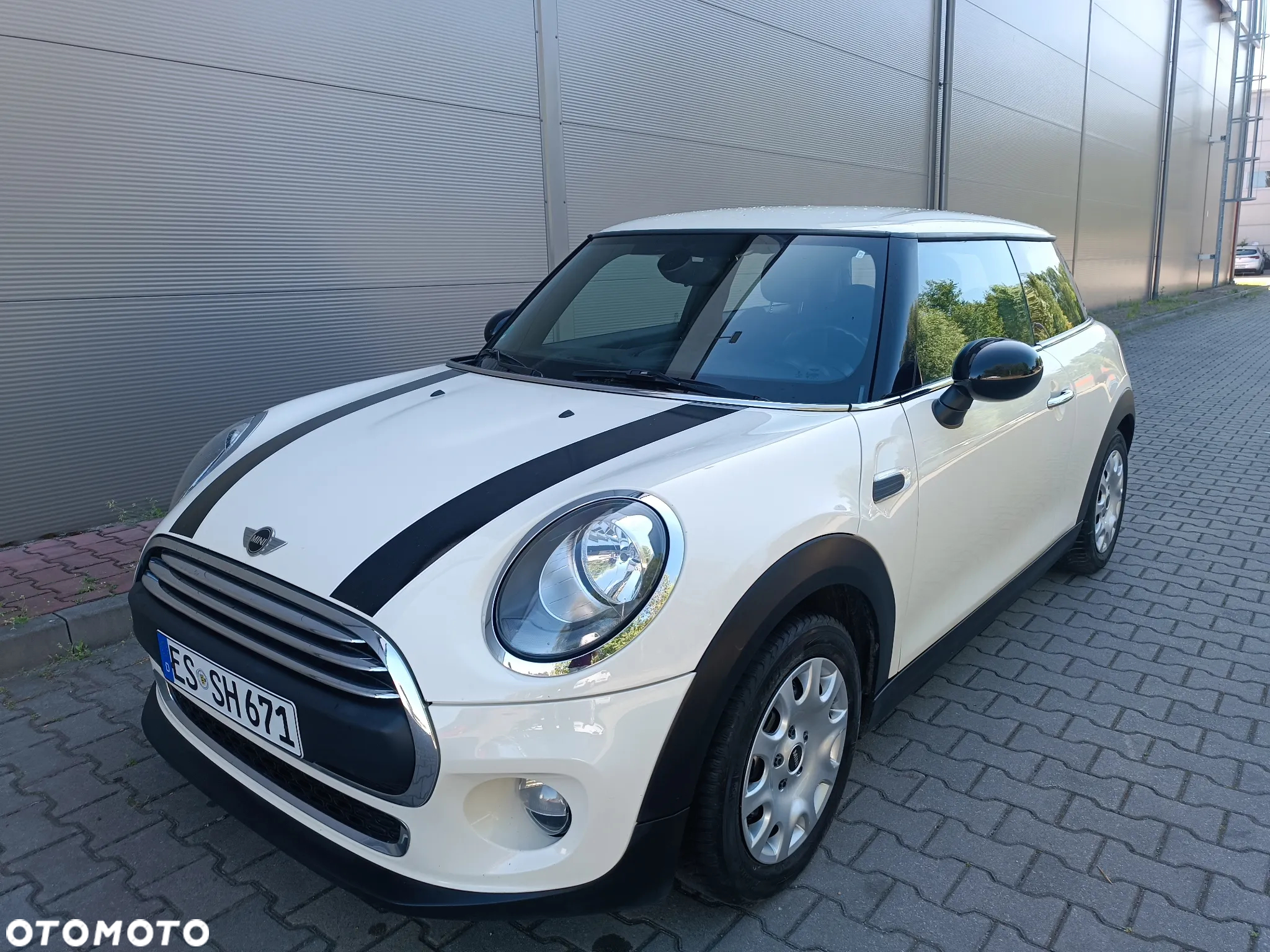 MINI ONE Standard - 9