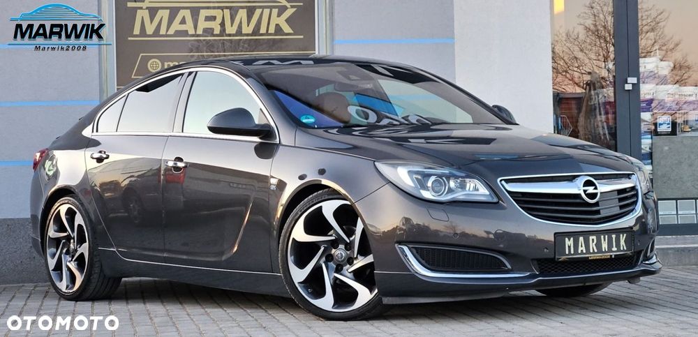 Opel Insignia - 13