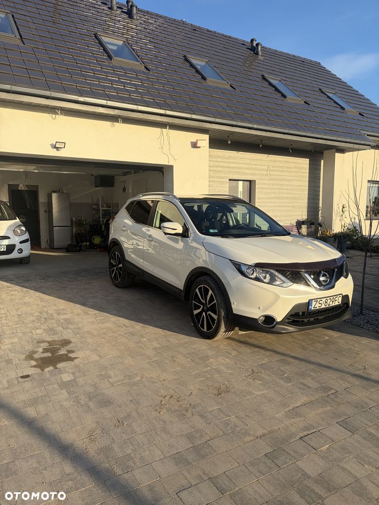 Nissan Qashqai - 2