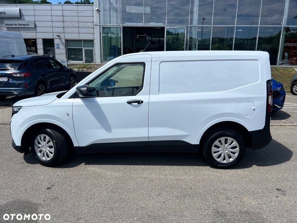 Ford Transit Courier - 5