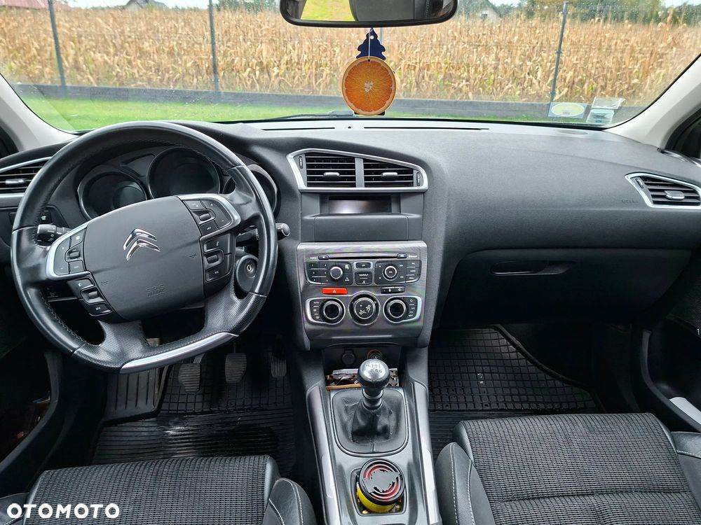 Citroën C4 1.6 HDi Exclusive - 13