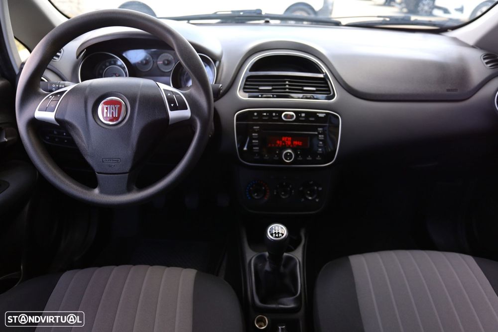 Fiat Punto 1.3 M-Jet Lounge S&S - 15
