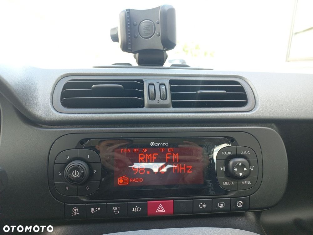 Fiat Panda 1.0 Hybrid City Cross - 22