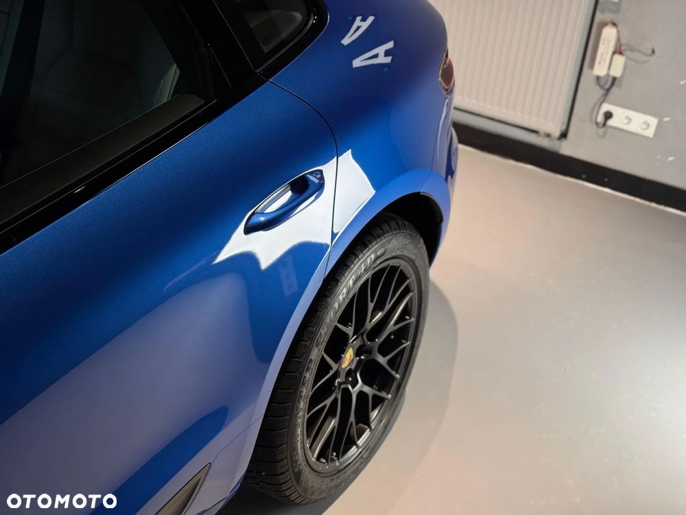 Porsche Macan - 8