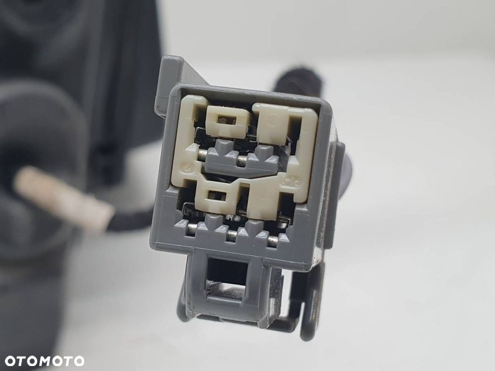 LUSTERKO PRAWE ELEKTRYCZNE FORD C-MAX MK1 EU 5 PIN - 6