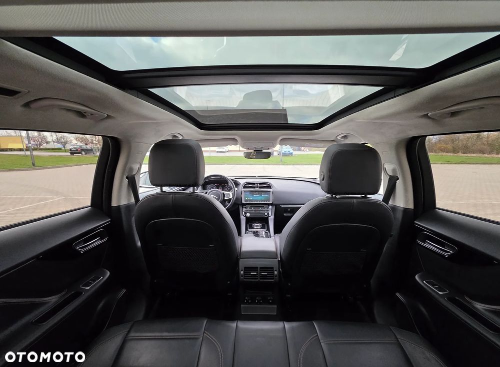 Jaguar F-Pace 20d AWD Prestige - 20