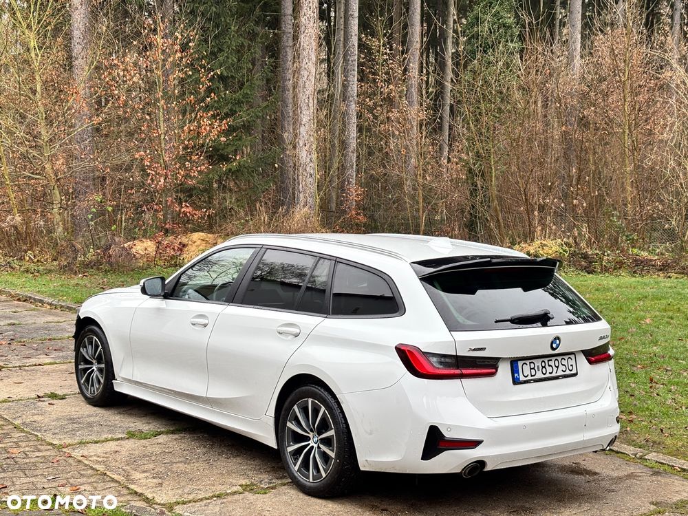 BMW Seria 3 320d Advantage - 1