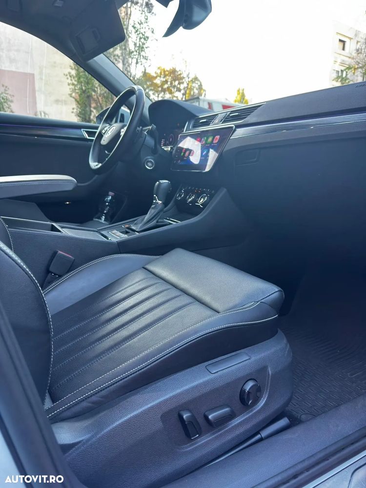 Skoda Superb Combi 2.0 TDI 4X4 DSG Style - 24