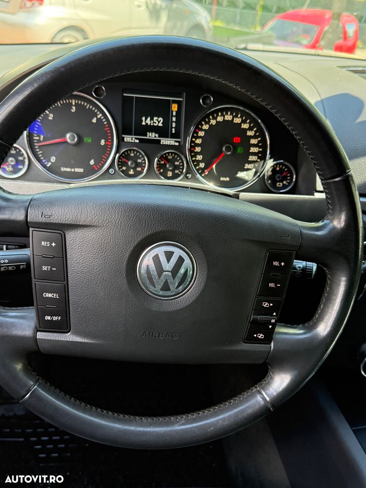Volkswagen Touareg 3.0 V6 TDI DPF Automatik - 9
