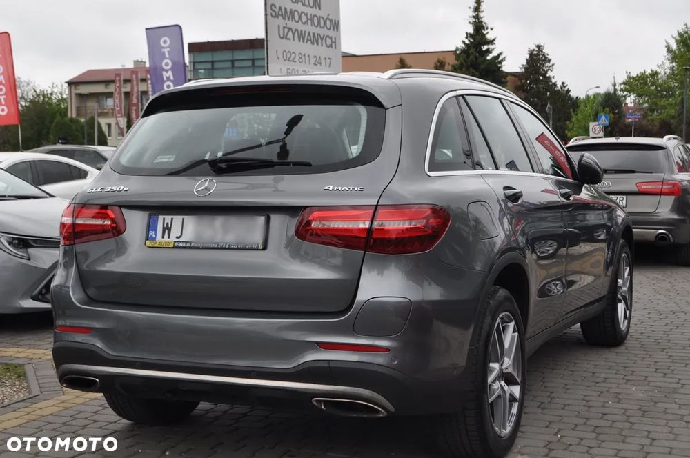 Mercedes-Benz GLC 350 e 4Matic 7G-TRONIC AMG Line - 10