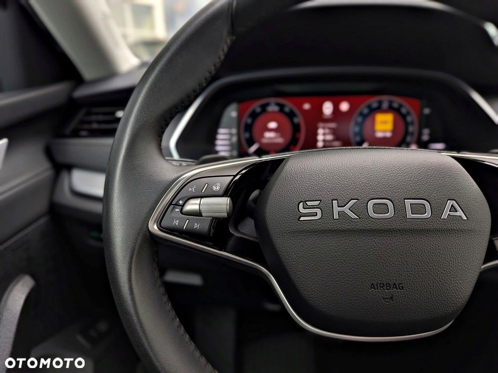 Skoda Octavia 1.5 TSI mHEV Selection DSG - 23