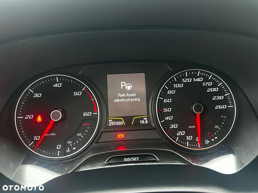 Seat Ateca 1.6 TDI ECOMOTIVE REFERENCE - 32