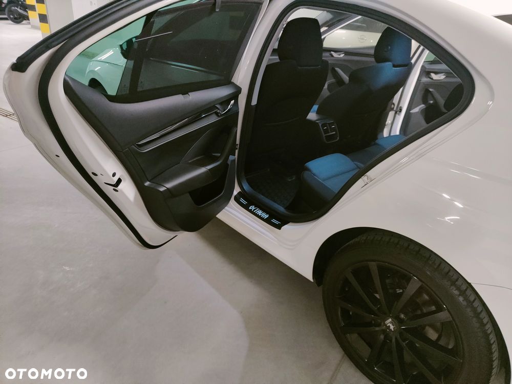 Skoda Octavia 1.5 TSI ACT Ambition - 11