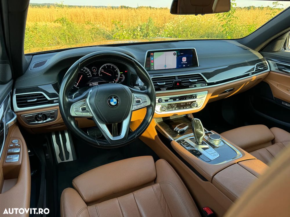 BMW Seria 7 - 12