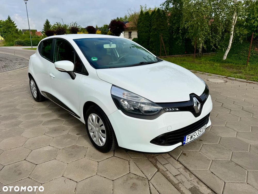 Renault Clio 1.2 16V 75 Life - 7