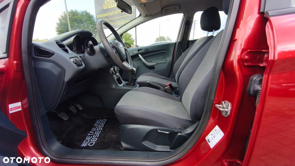 Ford Fiesta 1.25 Ambiente - 11