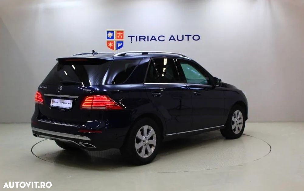 Mercedes-Benz GLE 350 d 4MATIC - 3