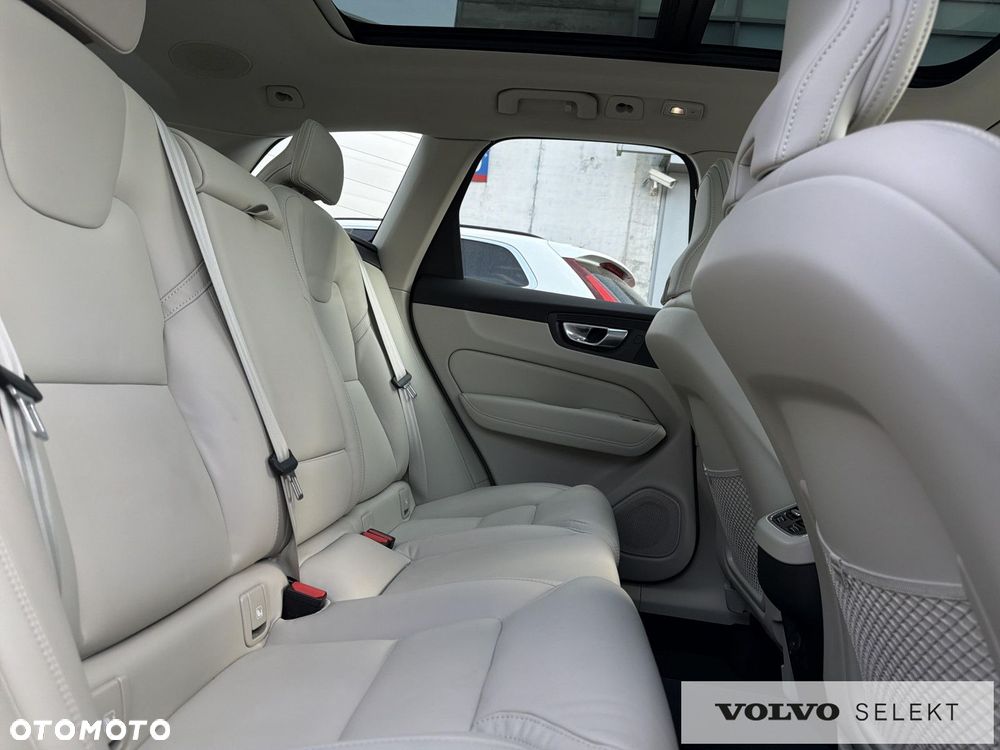 Volvo XC 60 - 15
