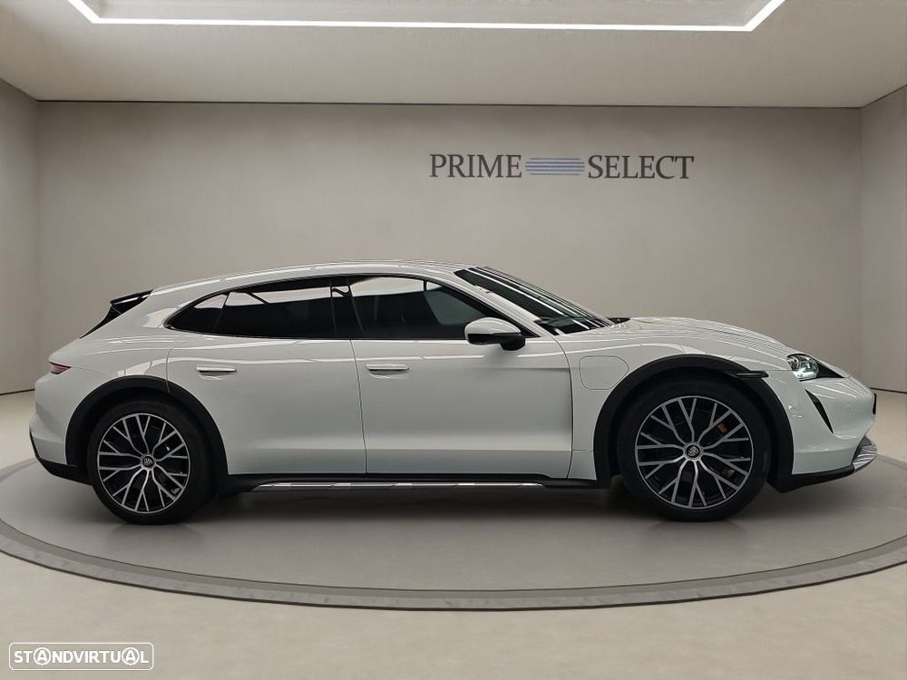 Porsche Taycan Cross Turismo - 4
