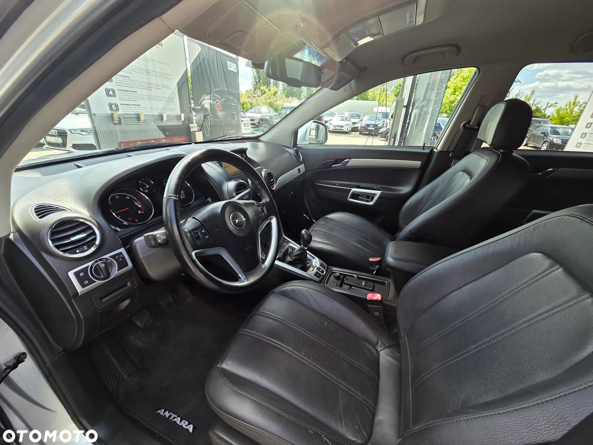 Opel Antara 2.2 CDTI 4x4 Cosmo - 28