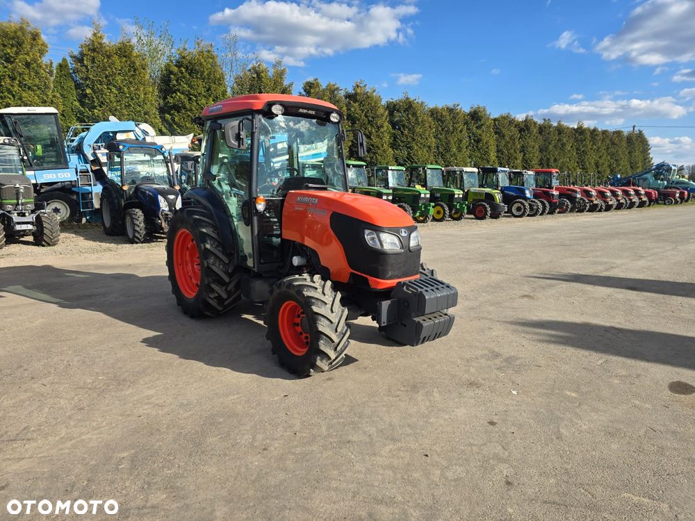 Kubota M8540 NARROW - 6