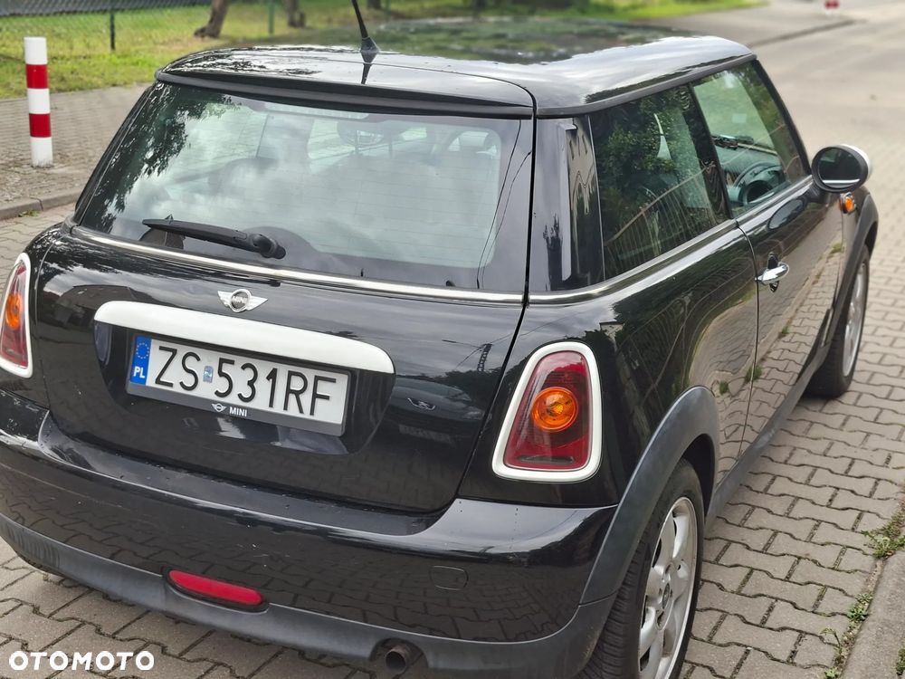 MINI ONE Standard - 20